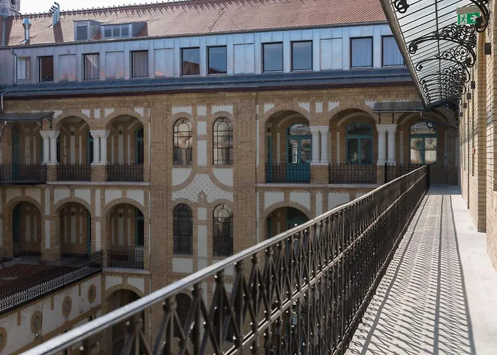 Szechenyi Center 4* Seghedin